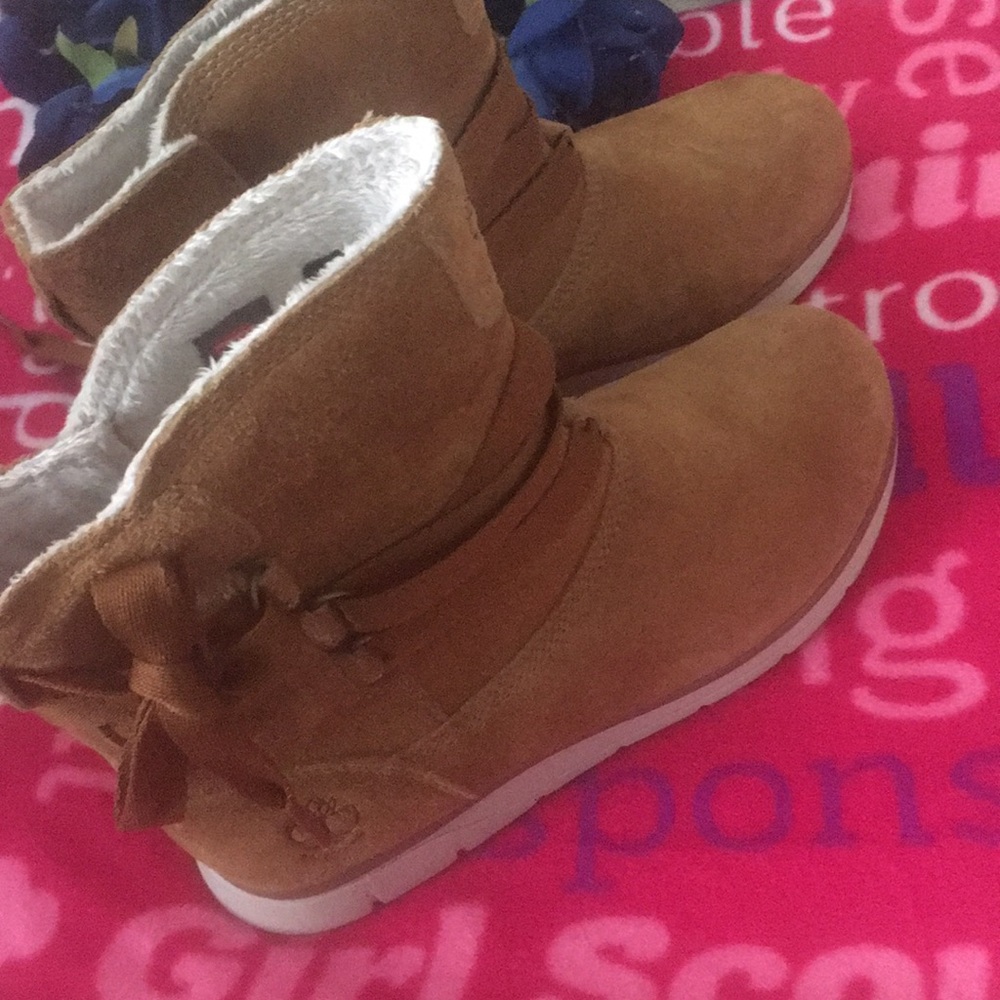 Women’s Timberland Boots NEW! Size 7